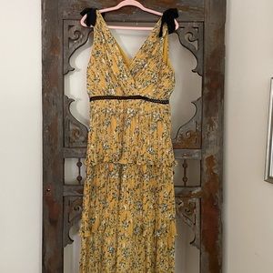 NWT Lulu’s Such Sophistication Pleated Maxi Dress